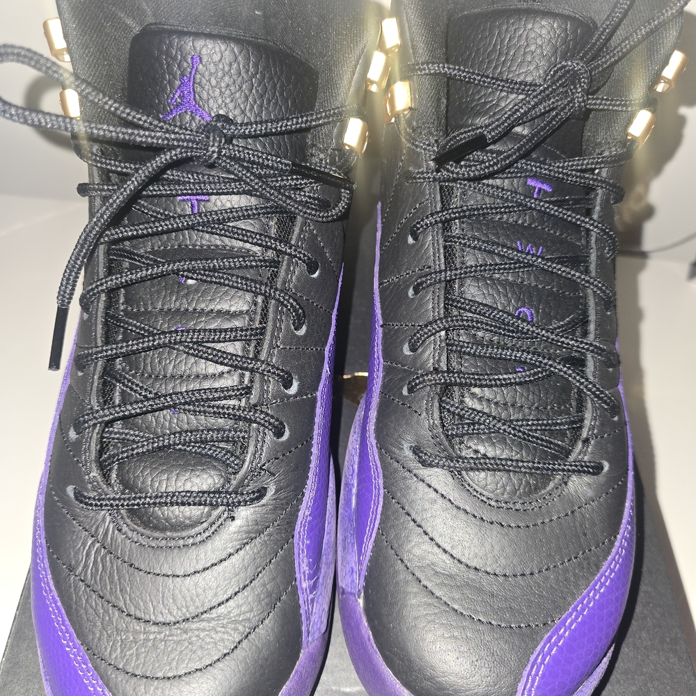 Jordan Retro 12 in Black and Purple - Picture 9 of 9